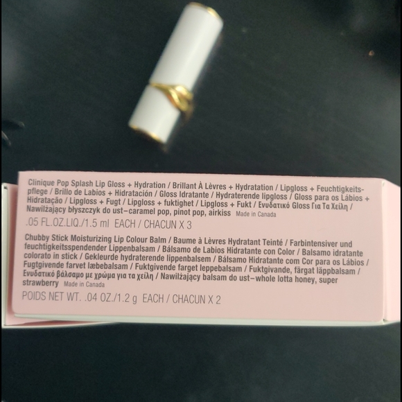 15 Piece Clinique Pop Lip Luxe Set - Picture 6 of 6